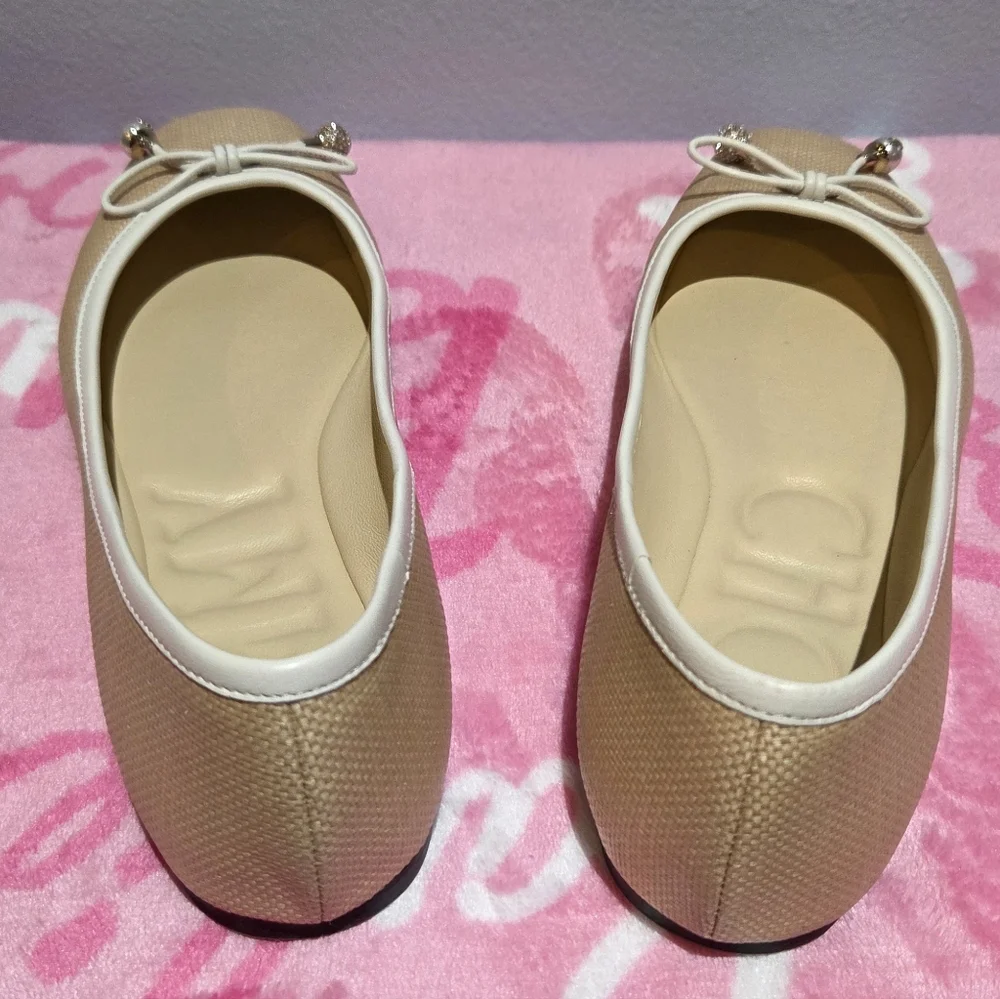 Jimmy Choo Women's Natural/Latte Raffia Leather Flat, Size 38 - Picture 9 of 10